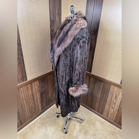 Andriana Furs Brown Broadtail & Fisher Sable Fur Collar + Cuffs Fur Coat Jacket - Picture 4 of 12